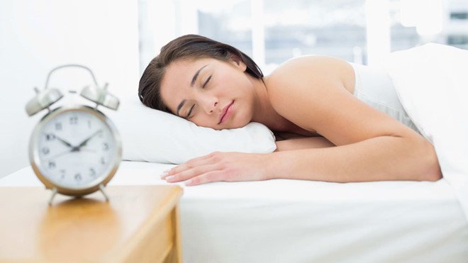 Ngủ đủ giấc cải thiện yếu sinh lý nữ